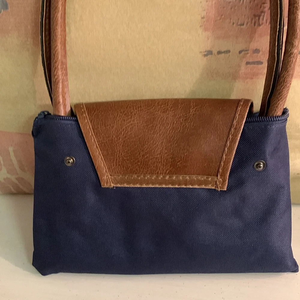 Celebrity Cruises Small Tote - Picture 3 of 4